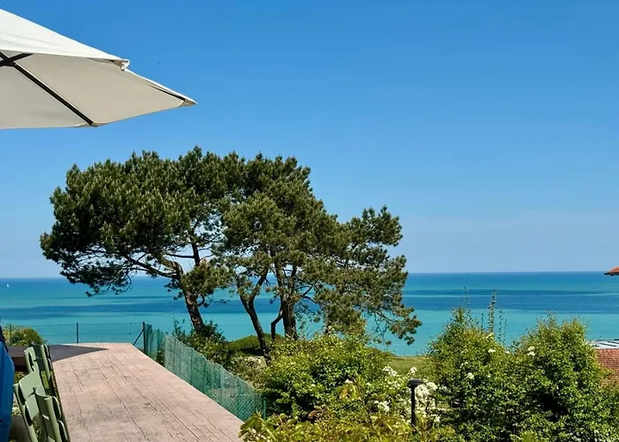 Hôtel De La Terrasse